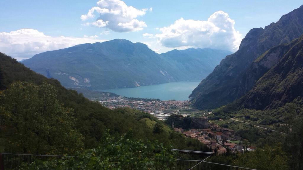 Appartamento San Faustino Torri Del Benaco Szoba fotó